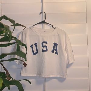 USA white cropped tee